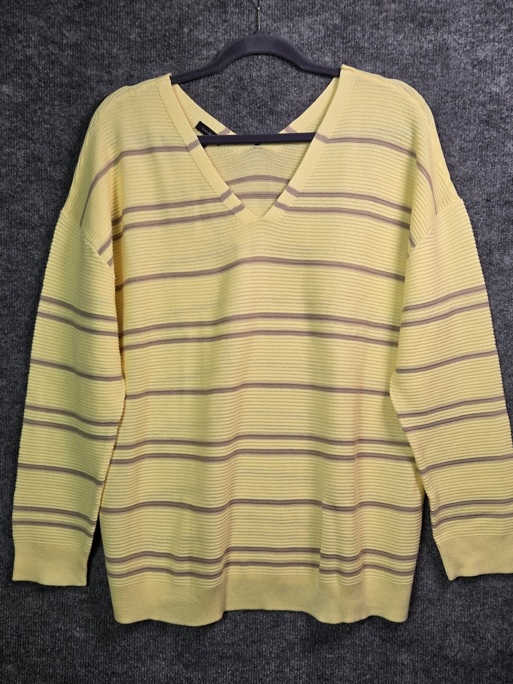 TALBOTS Sweater Womens XL Butter Yellow Gray Stripe V Neck Ribbed New